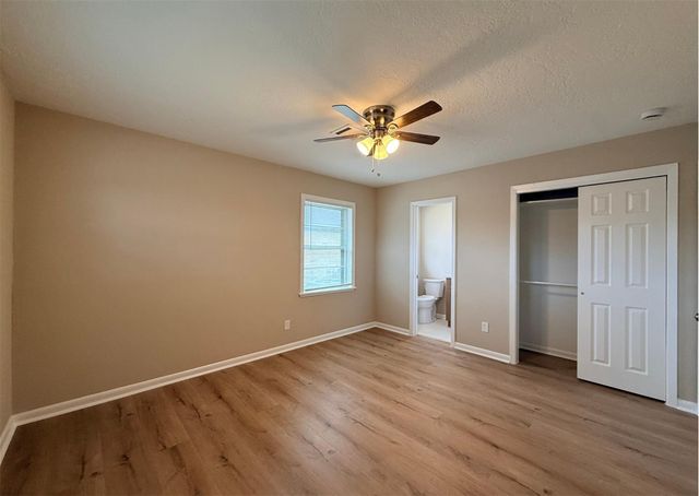 2026 John Street, Pasadena, TX 77502