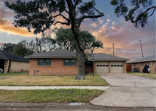 2026 John Street, Pasadena, TX 77502