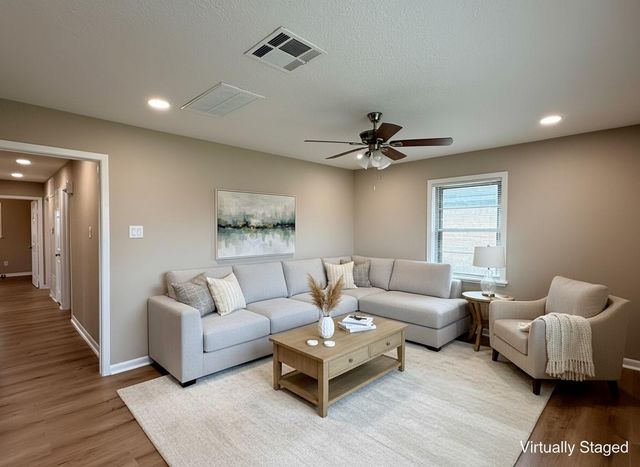 2026 John Street, Pasadena, TX 77502