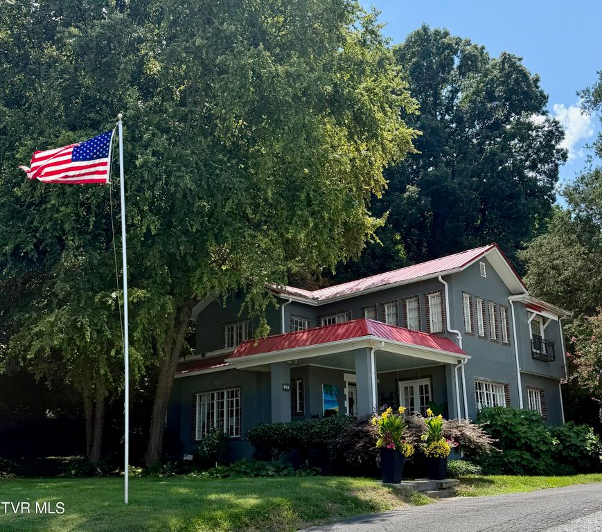 407 Daytona Place, Elizabethton, TN 37643