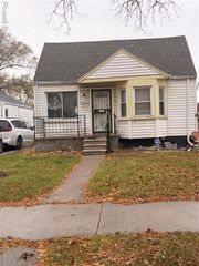 9371 Lauder Street, Detroit, MI 48228