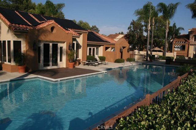 15273 Maturin Drive 40, San Diego, CA 92127