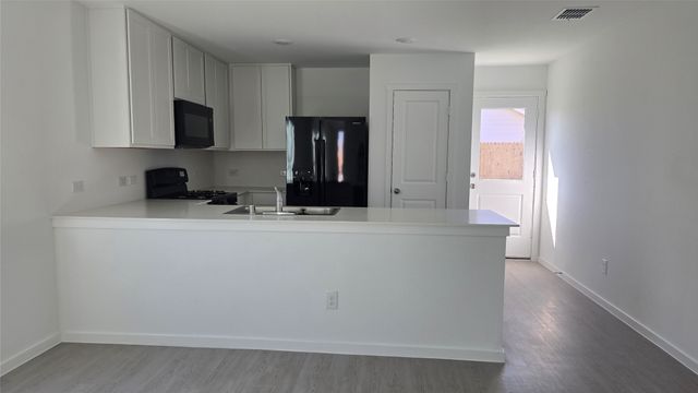 3916 Pontchartrain Parkway, Sherman, TX 75090