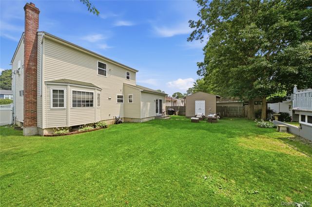 26 Probst Drive, Shirley, NY 11967