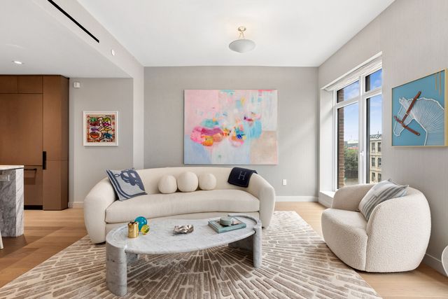 555 W 22nd St Apt 5CE, New York City, NY 10011