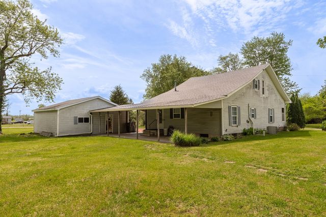 202 S Ervin Street, Pittsburg, IL 62974
