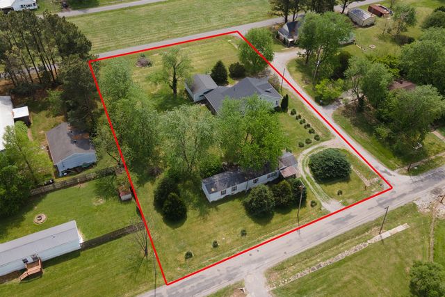 202 S Ervin Street, Pittsburg, IL 62974
