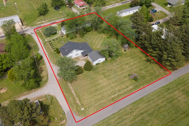 202 S Ervin Street, Pittsburg, IL 62974