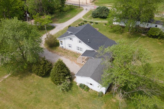 202 S Ervin Street, Pittsburg, IL 62974