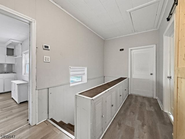 733 Schuyler Ave, Lyndhurst Twp., NJ 07071