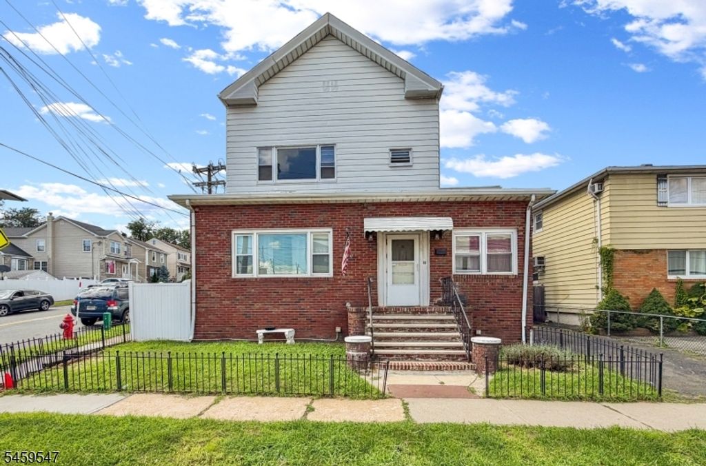 733 Schuyler Ave, Lyndhurst Twp., NJ 07071 — photo 2