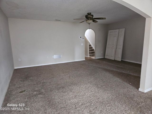 7026 ST IVES Court, Jacksonville, FL 32244