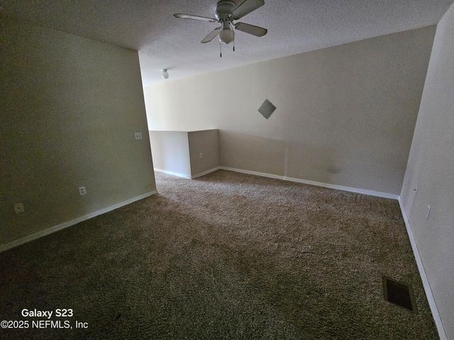 7026 ST IVES Court, Jacksonville, FL 32244