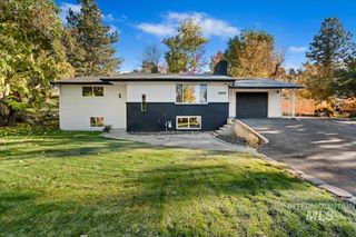 2412 W Hill Rd, Boise, ID 83702