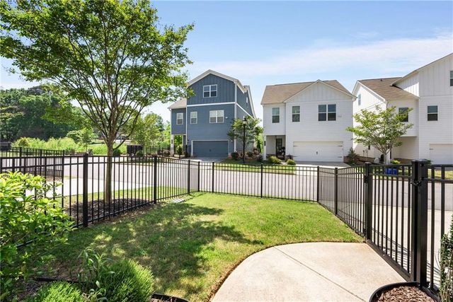 2316 Echelon Lane, Smyrna, GA 30080