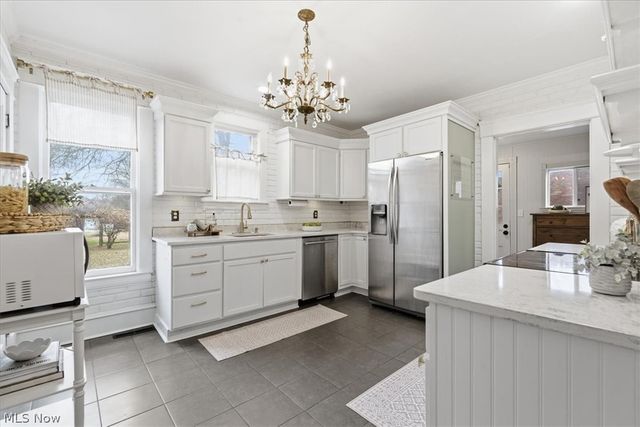 4405 Grand Central Avenue, Vienna, WV 26105