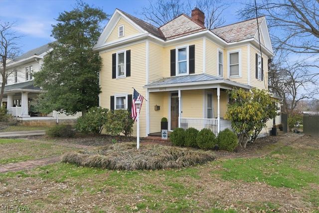 4405 Grand Central Avenue, Vienna, WV 26105