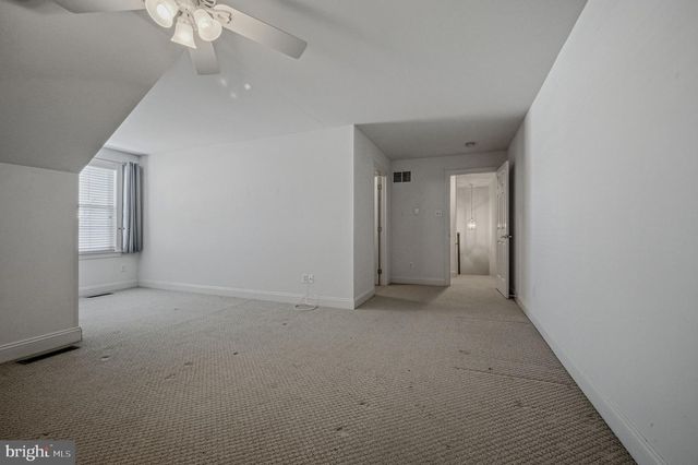 3 ALLYSSA LN, West Grove, PA 19390