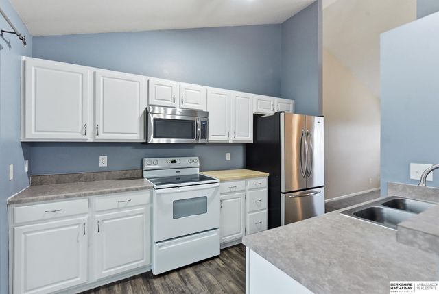15440 Davidson Street, Bennington, NE 68007