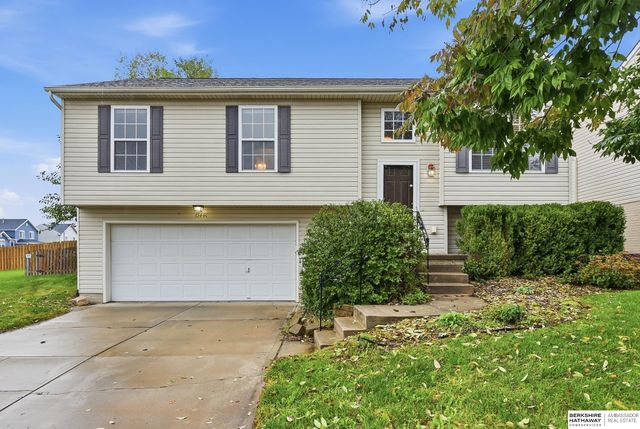 15440 Davidson Street, Bennington, NE 68007