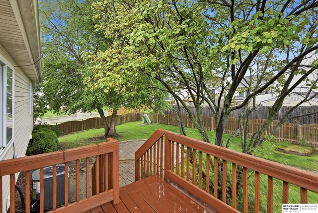 15440 Davidson Street, Bennington, NE 68007