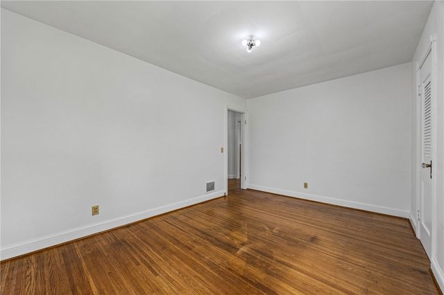 283 Stone Rd Road, Greece, NY 14616