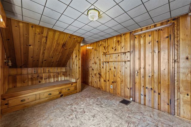 283 Stone Rd Road, Greece, NY 14616