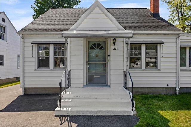 283 Stone Rd Road, Greece, NY 14616