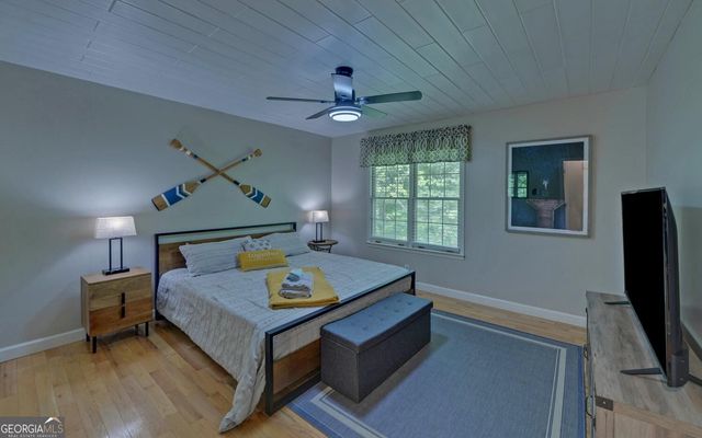 303 River Point Road, Martin, GA 30557