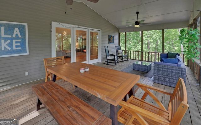 303 River Point Road, Martin, GA 30557