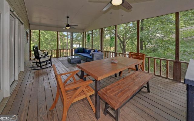 303 River Point Road, Martin, GA 30557