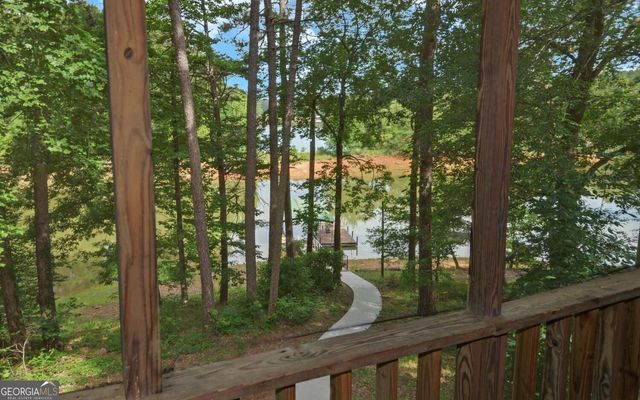 303 River Point Road, Martin, GA 30557