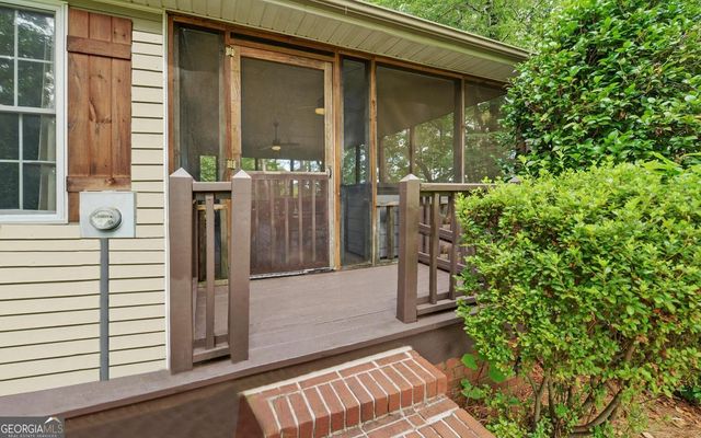 303 River Point Road, Martin, GA 30557
