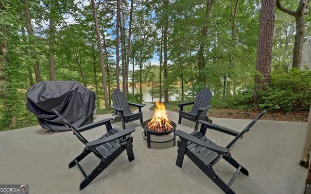 303 River Point Road, Martin, GA 30557