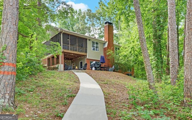 303 River Point Road, Martin, GA 30557