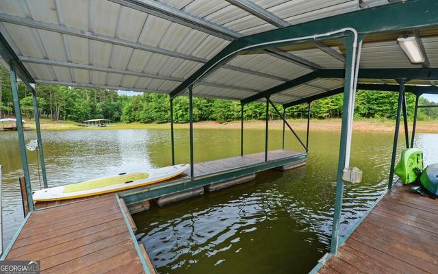 303 River Point Road, Martin, GA 30557