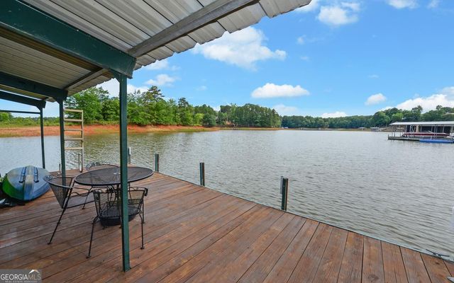 303 River Point Road, Martin, GA 30557