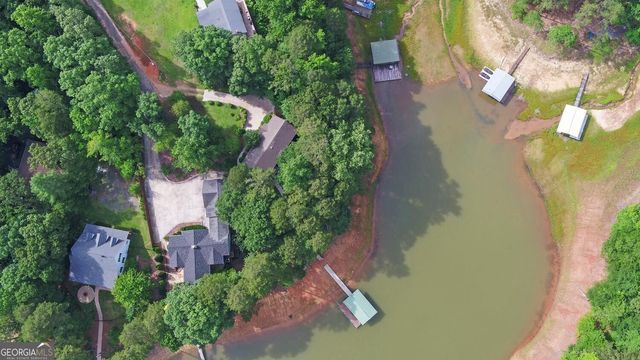 303 River Point Road, Martin, GA 30557