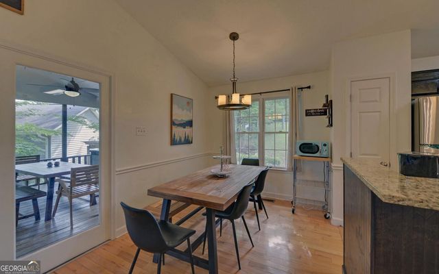 303 River Point Road, Martin, GA 30557