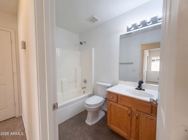 9248 E LOBO Avenue, Mesa, AZ 85209