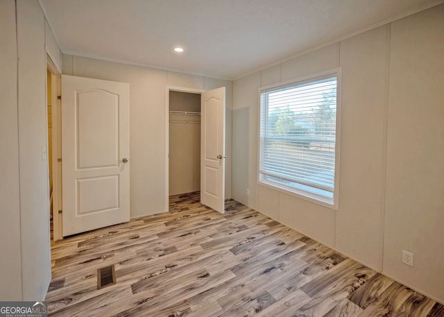 40 Spout Springs Court, Hartwell, GA 30643