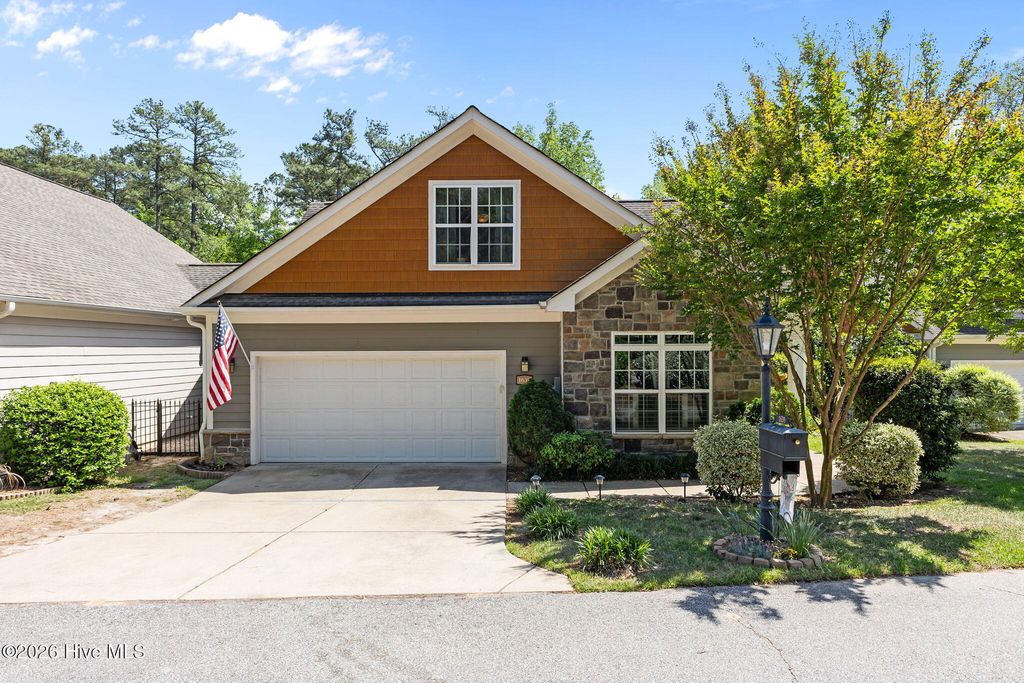 1639 Micahs Way N, Spring Lake, NC 28390