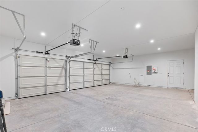 11725 Lagartijo Drive, Apple Valley, CA 92308