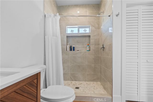 11725 Lagartijo Drive, Apple Valley, CA 92308