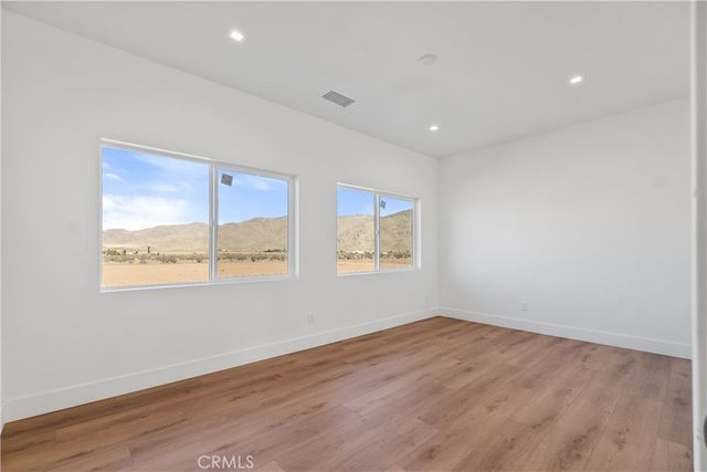 11725 Lagartijo Drive, Apple Valley, CA 92308