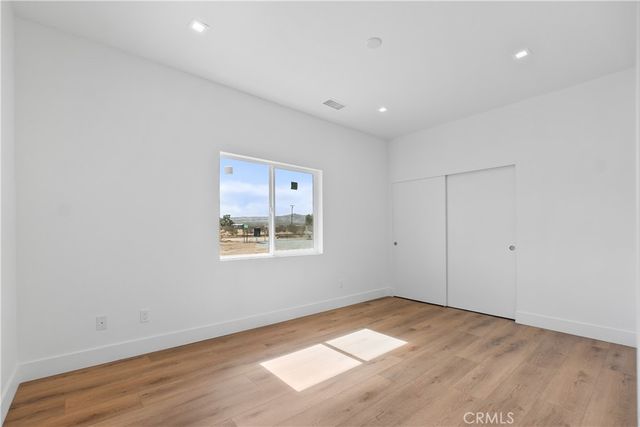 11725 Lagartijo Drive, Apple Valley, CA 92308