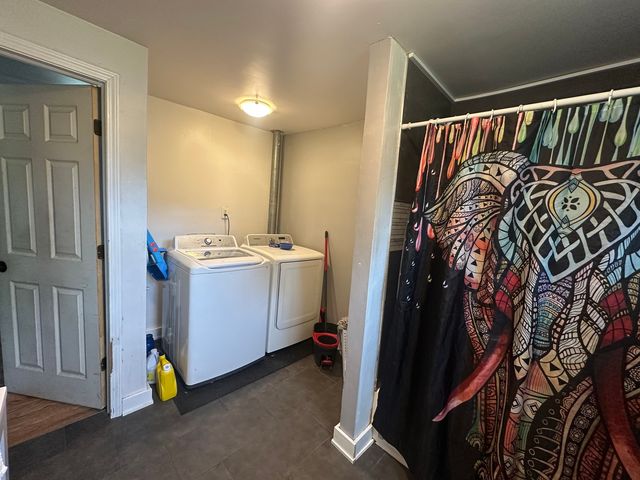 710 5th Street W, Davenport, IA 52802