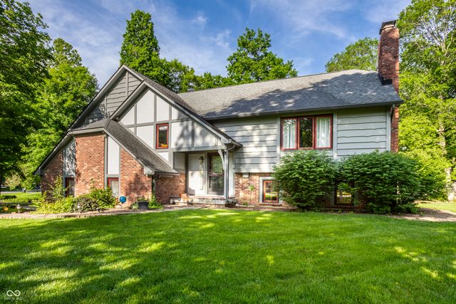 4014 S Creekside Drive, New Palestine, IN 46163