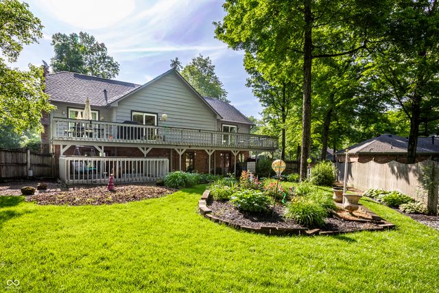 4014 S Creekside Drive, New Palestine, IN 46163