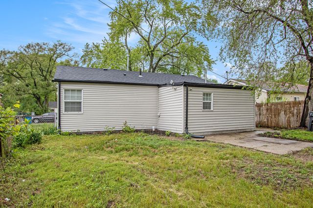 1121 Dekalb Street, Gary, IN 46403